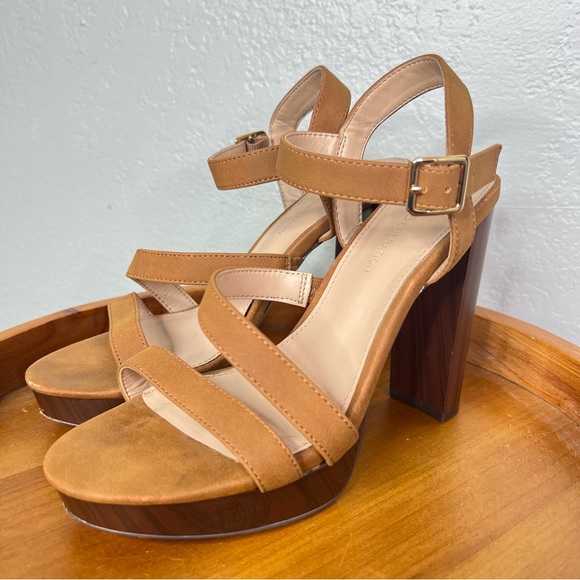 BCBGeneration Asymmetrical Strappy Deena Block Heel Lace-Up heels sz 9 - Picture 8 of 8